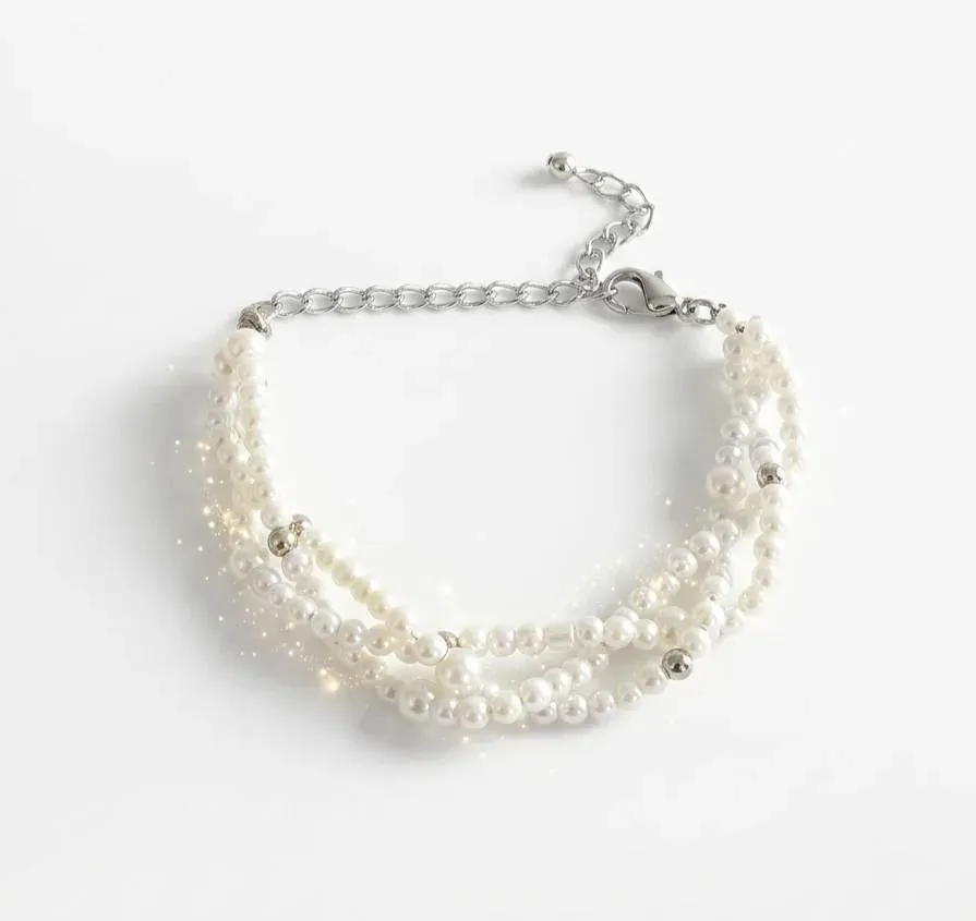 دستبند مرواریدی «ملکه برفی»