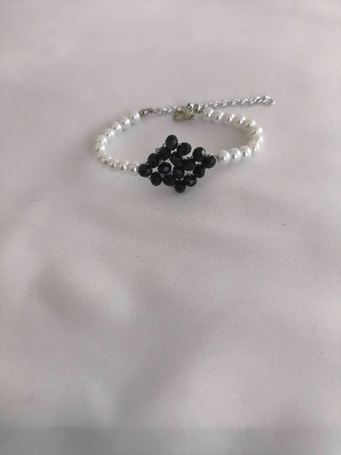 رازِ الماسِ سیاه (Black Diamond's Secret)