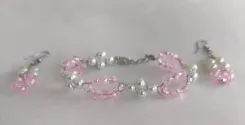 رازِ کریستالِ توت‌فرنگی (Crystal Strawberry's Secret)