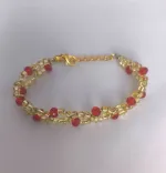  نورا (Nora) — به معنی درخشان و پر از نور